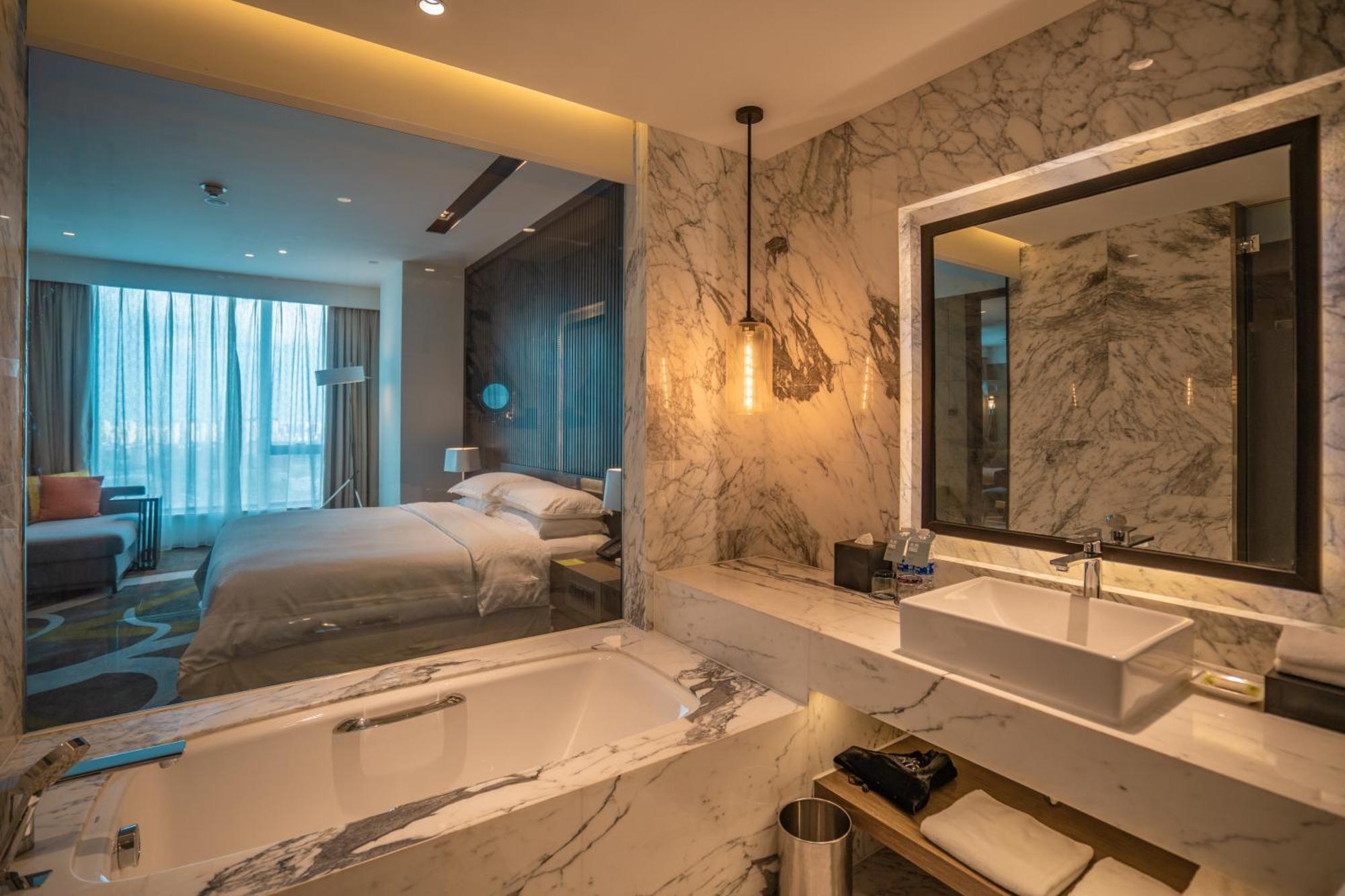 Four Points By Sheraton Changchun Hi-Tech Zone Bagian luar foto